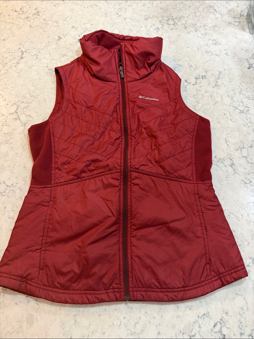 Columbia Red Quilted Insulated Women's Vest